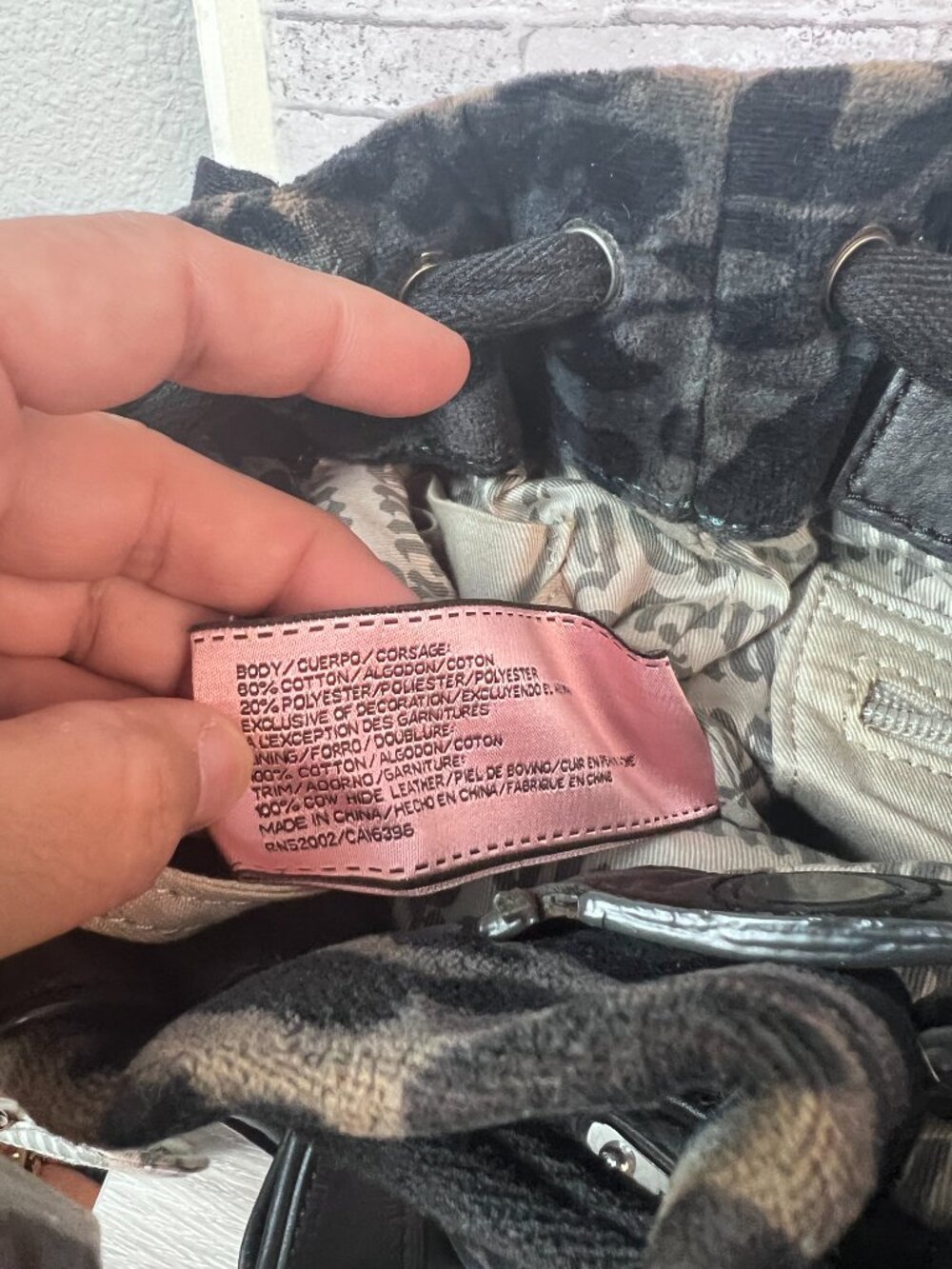 juicy couture daydreamer leopard print bag in grey and black - Picture 11 of 12